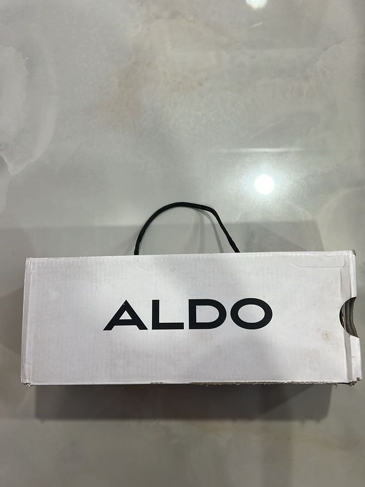 Aldo Flats