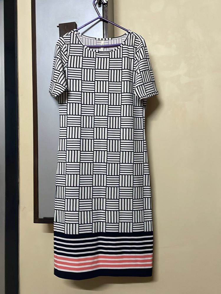 Imported Heavy Knit Printed Dress