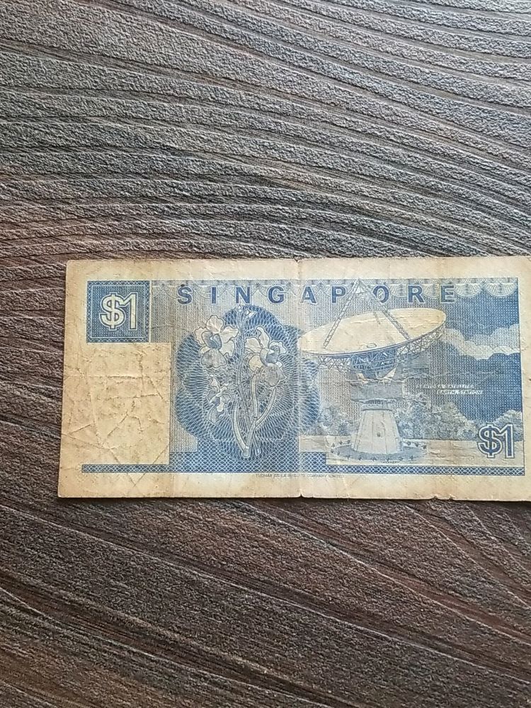 Singapore Dollar Currency Note