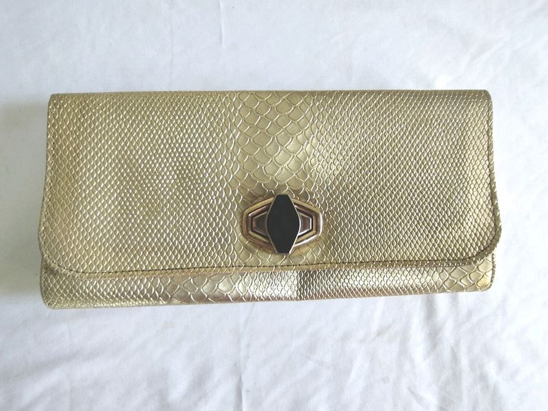 Gold Clutch (Women's)