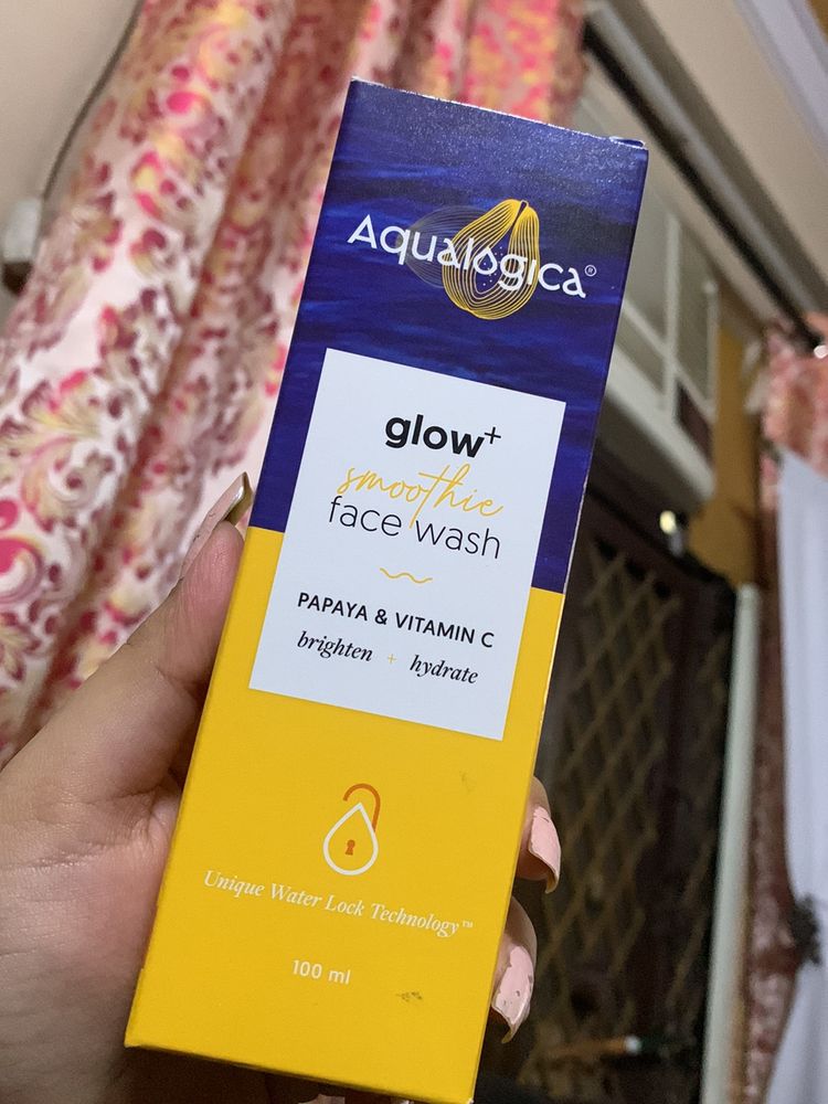 Aqualogica Face Wash