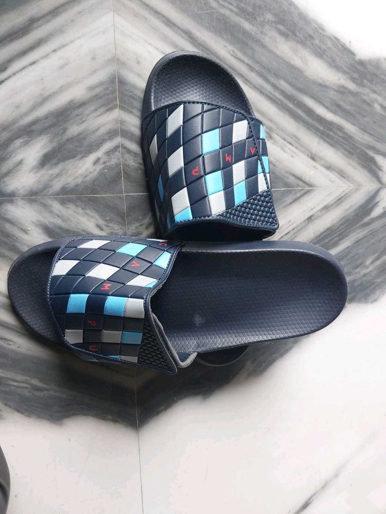 NEW WITH TAG CAMPUS MEN SLIDES