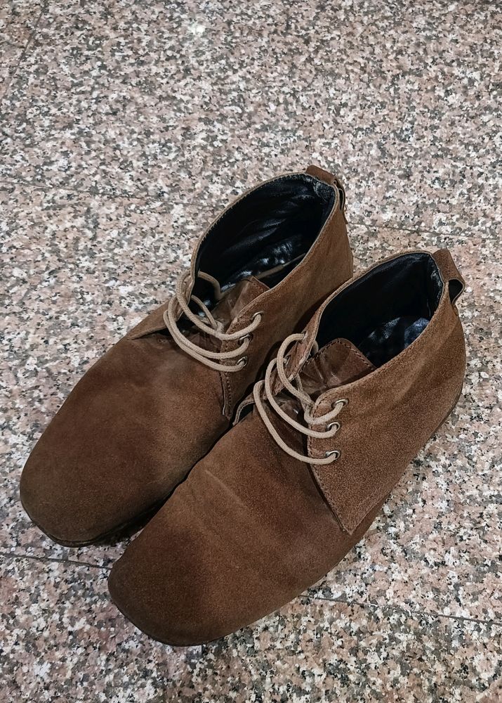 Suede Chukka Boots