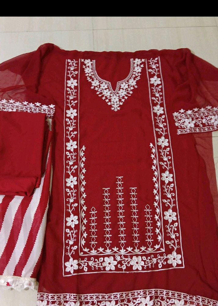 Kashmir Suit