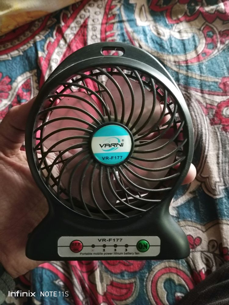 varni rechargeable fan
