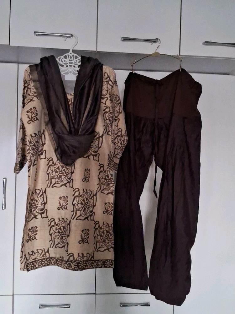 Kurta , Pajama,  Dupatta Set