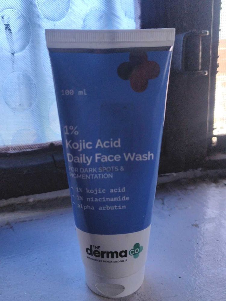 Derma 1% Kojic Acid Daily Face Wash