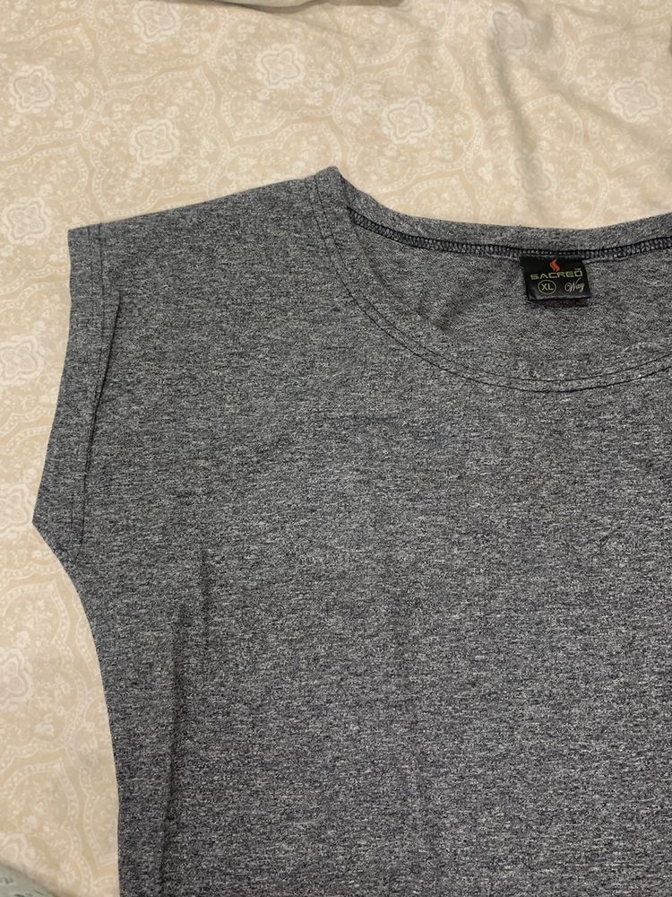 Charcoal Tshirt Cap Sleeves Never Worn