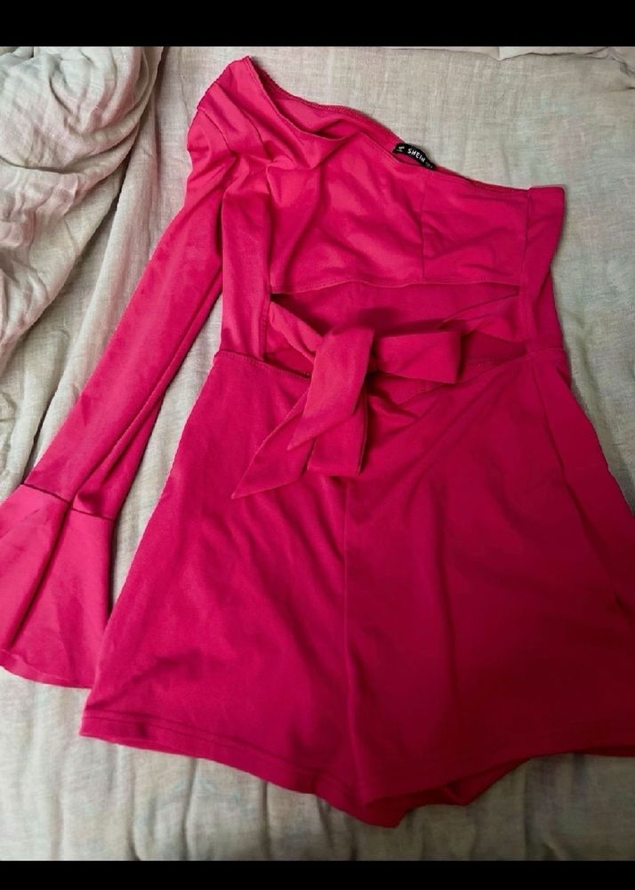 One off shoulder, neon pink Short jumpsuit