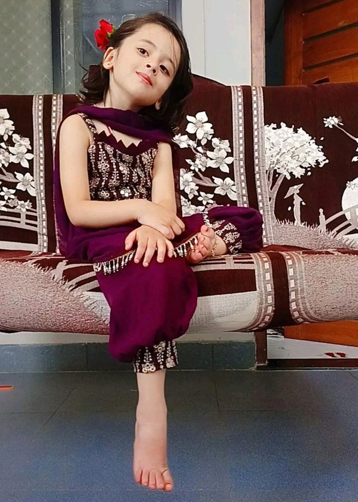 New Whit Tag Beautiful 😍 Stylish Dress For Girls