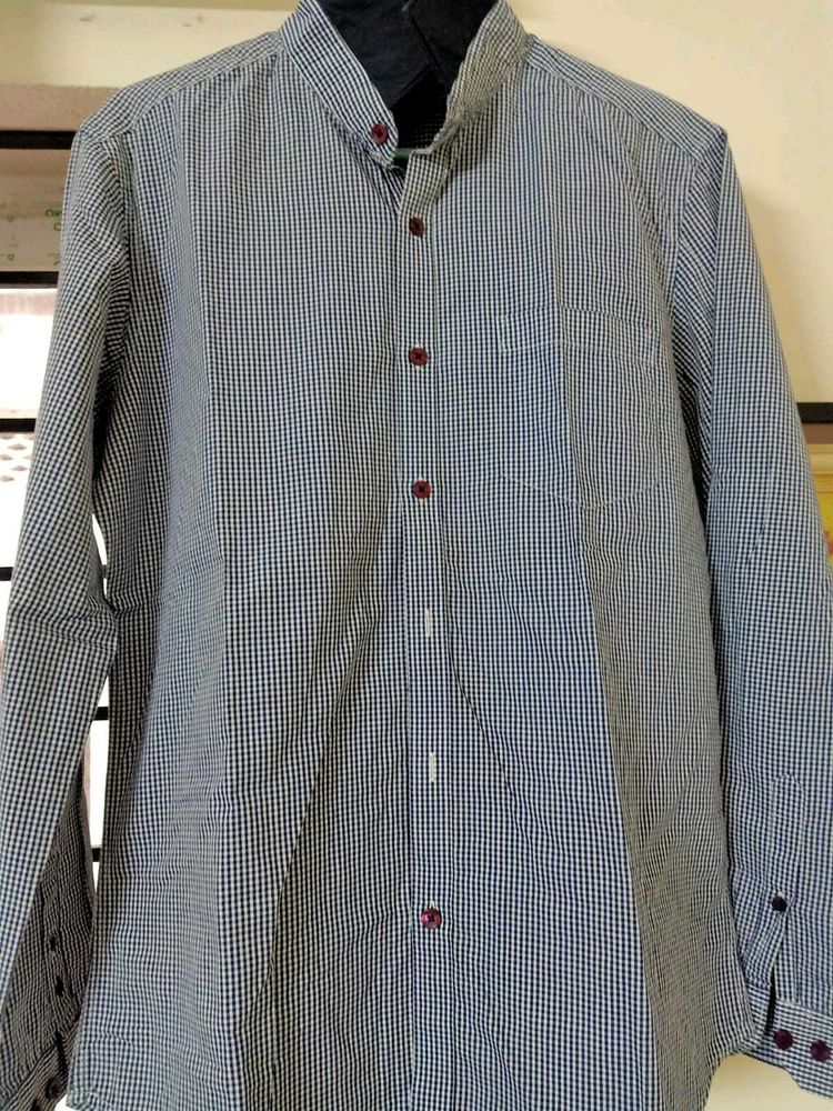 Mens Contrast Collor Checks Shirt Size 41