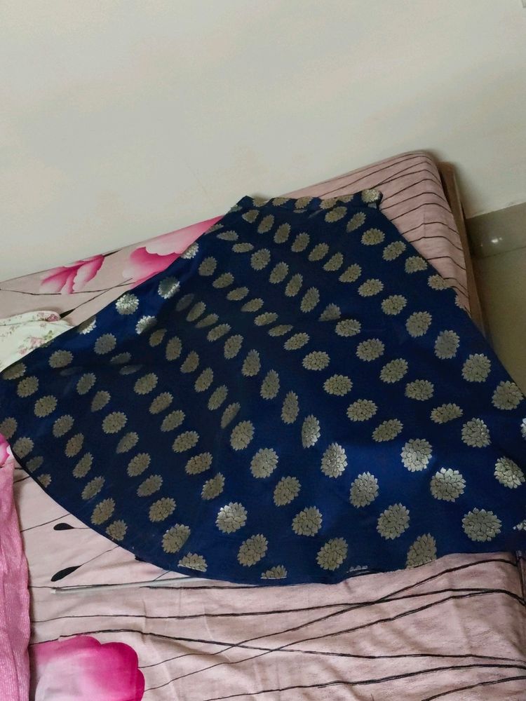 Skirt Of Banarasi Print