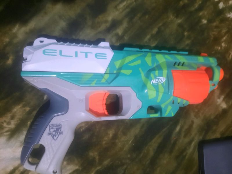 Nerf Elite Blaster