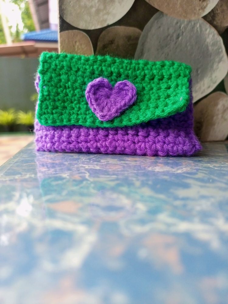 A Crochet Wallet