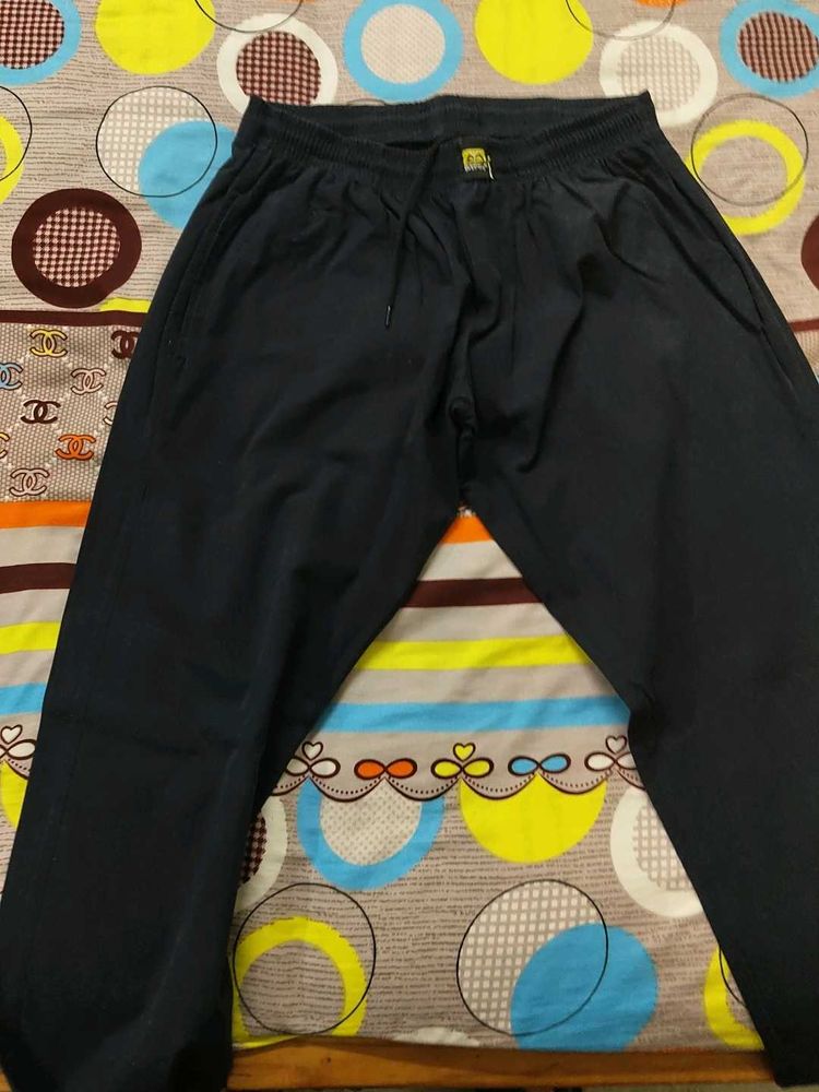 Mens Lower Size 32 . Good Condition.