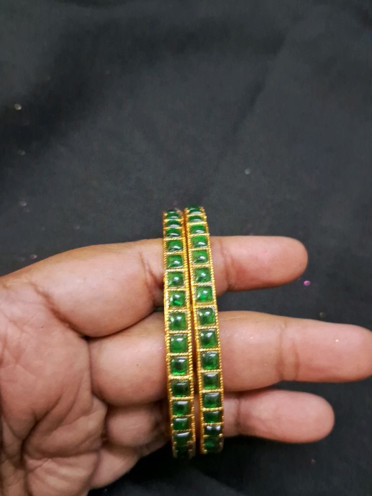 Beautiful Green 💚 Bangles