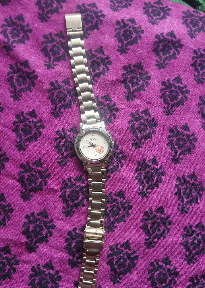 Nice Ladies Watch