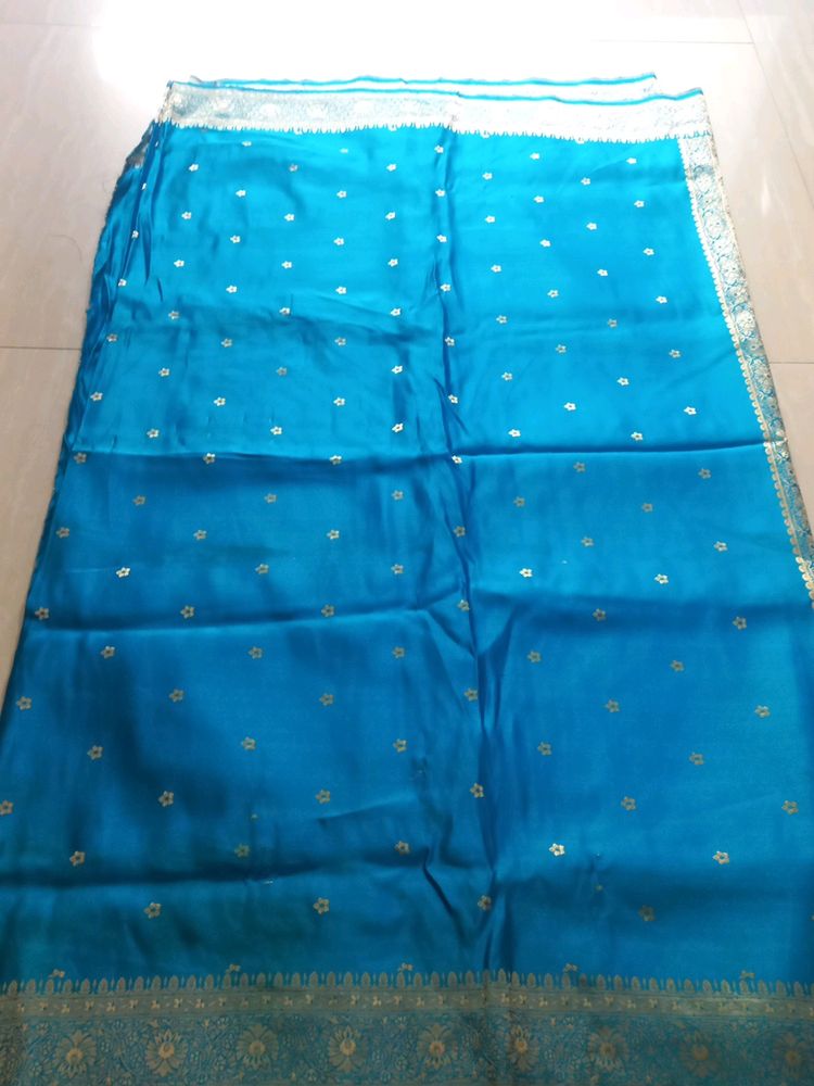 Saree With Stitched Blouse