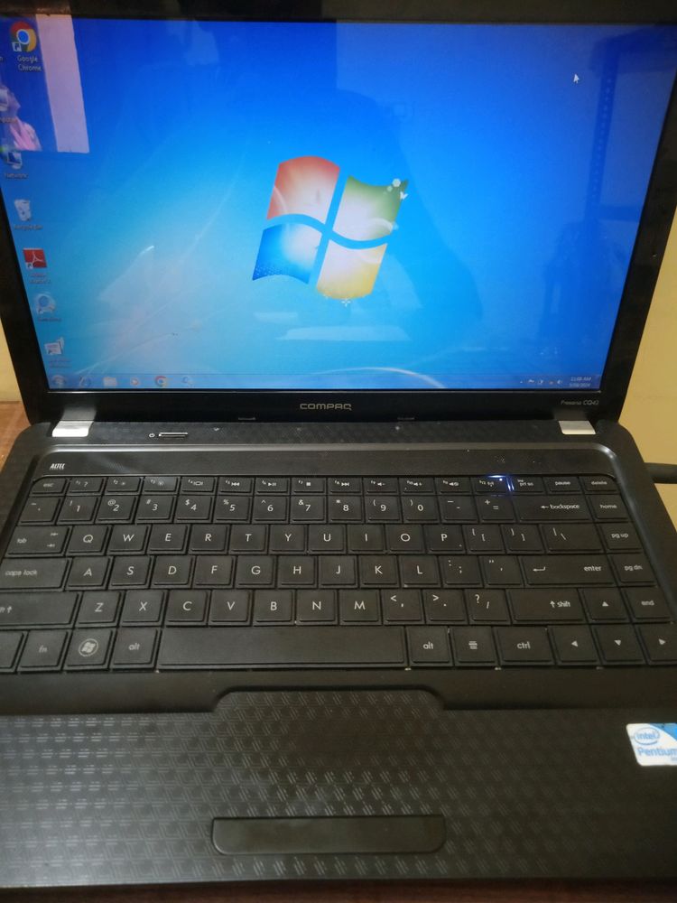 Hp Compaq 14inch laptop intel processor