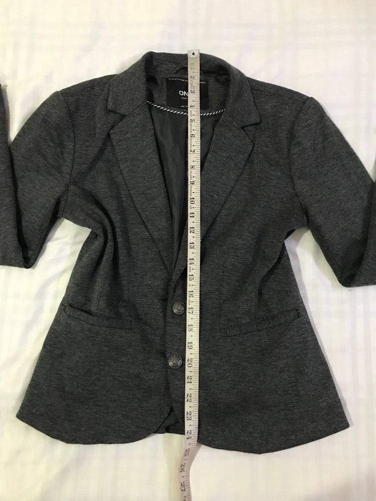 Dark Grey Blazer Bust 34-36