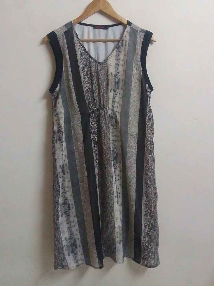 Beautiful Grey Shade Kurti