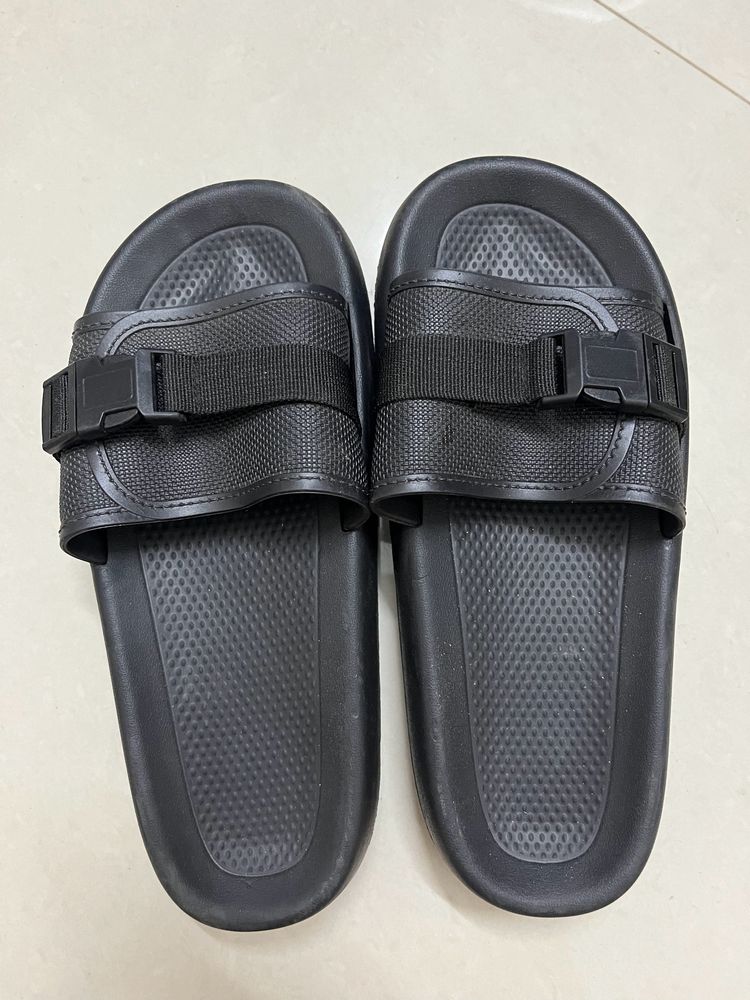 Black Sliders for Women