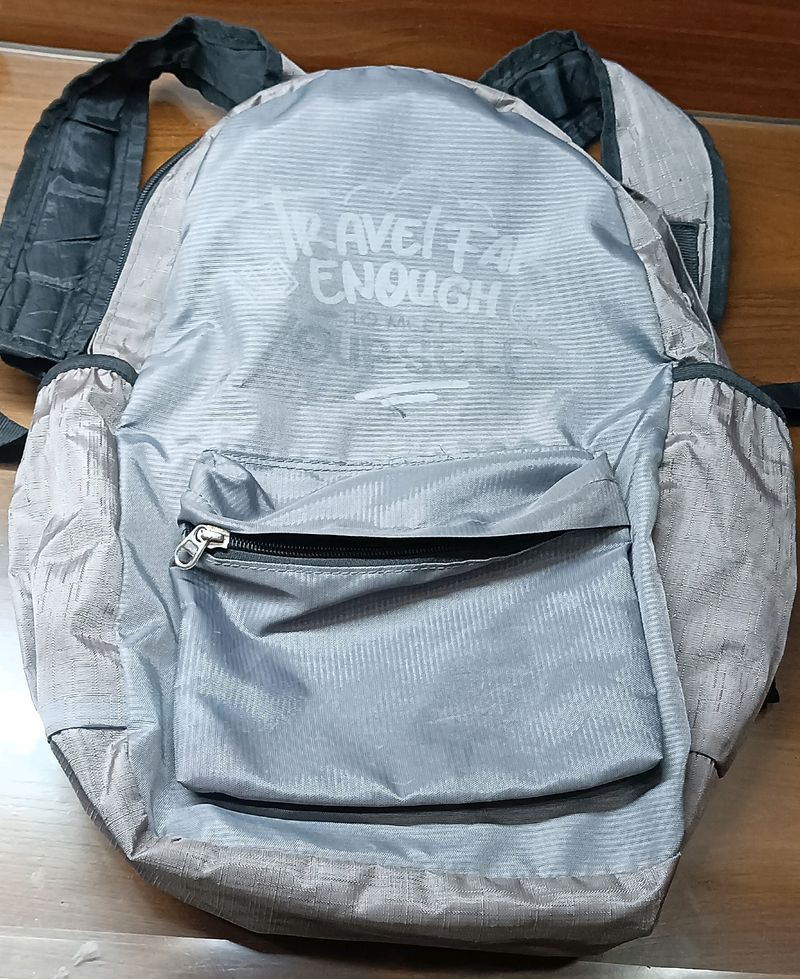 SCHOOL/COLLEGE BAG