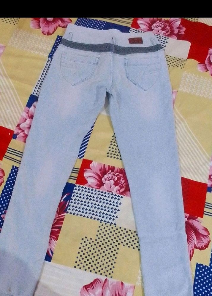 Set of two jeans