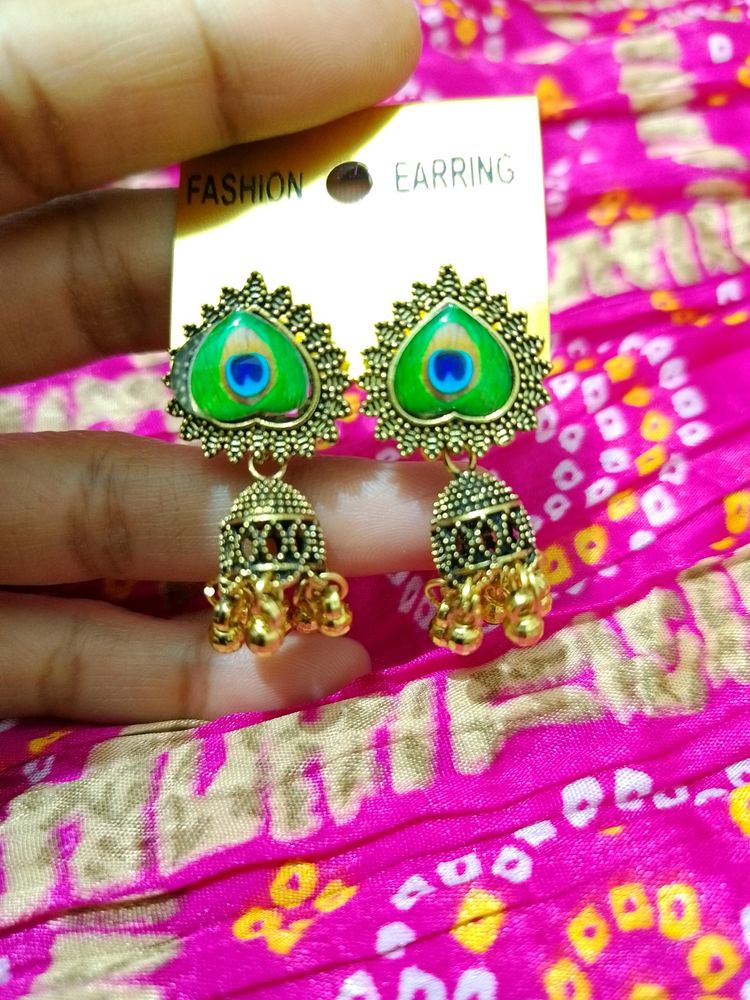 Peacock Earing Tops