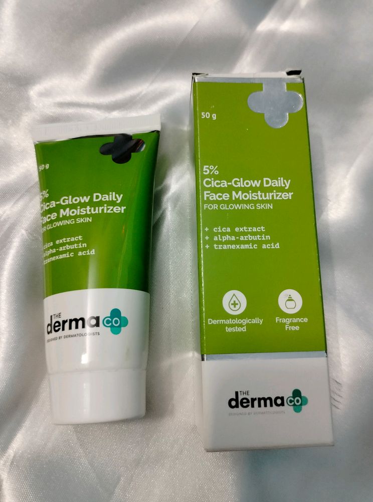 The Derma Co 5% Cica - Glow Daily Face Moisturizer