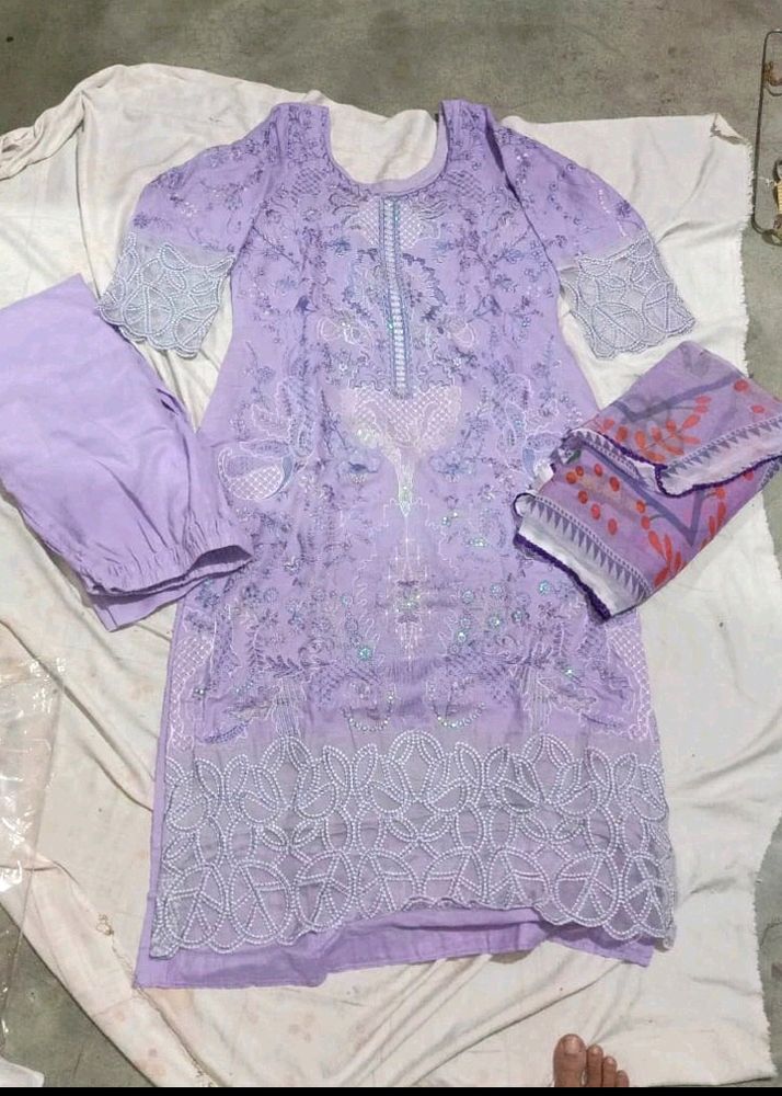 Pakistani Kurti Set