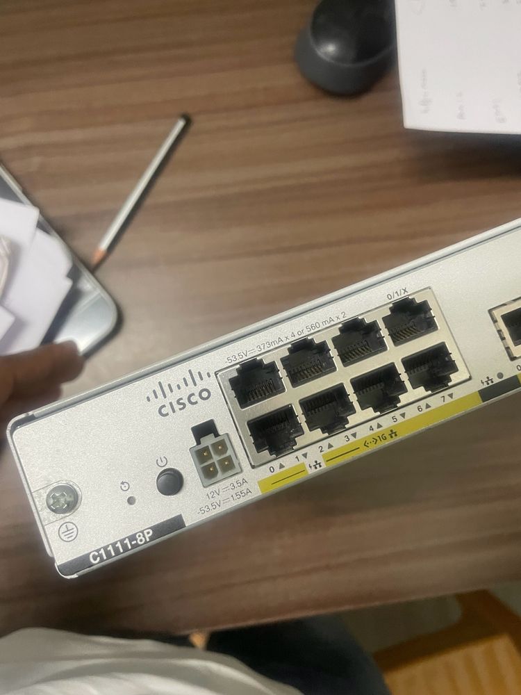 Cisco ISR 1100 Series Router C1111-8P