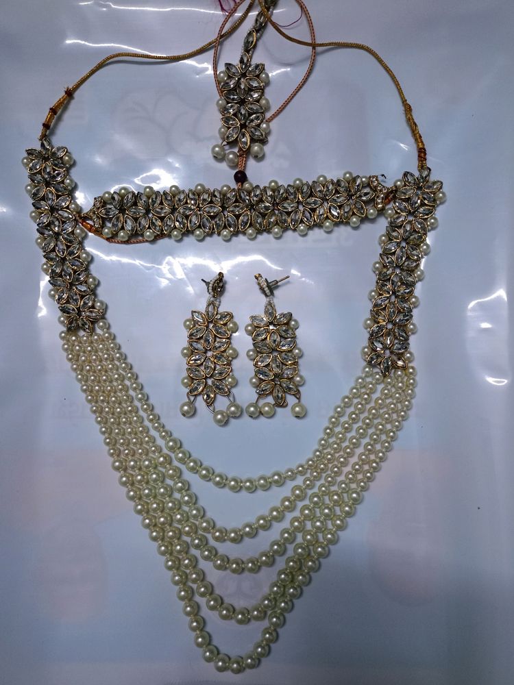 Jewellery Set (White Colour)