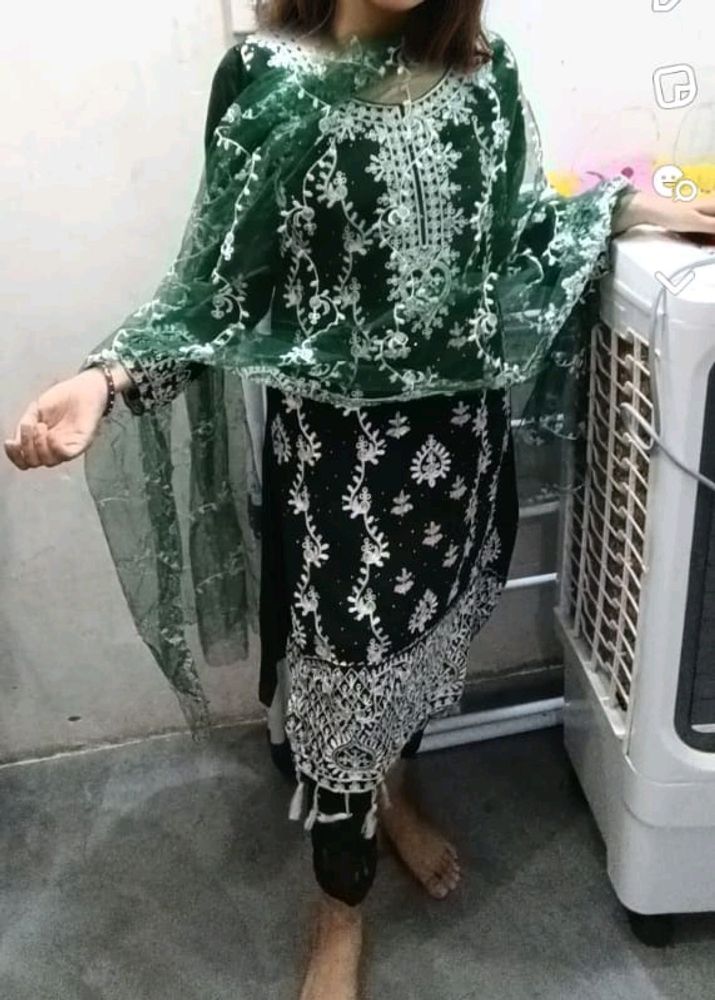 Pakistani Suit