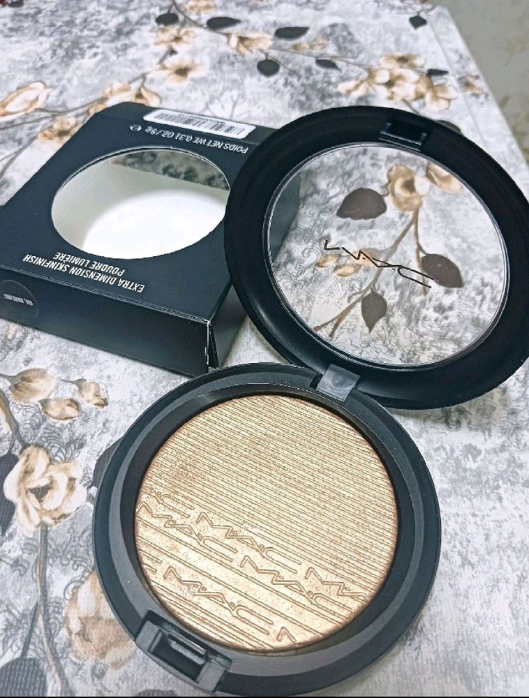 MAC Highlighter "Oh Darling"