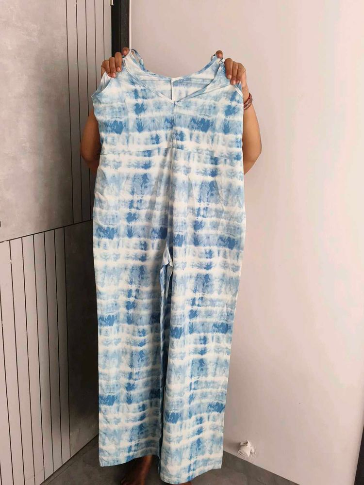 Blue and White Printed Basic Jumpsuit