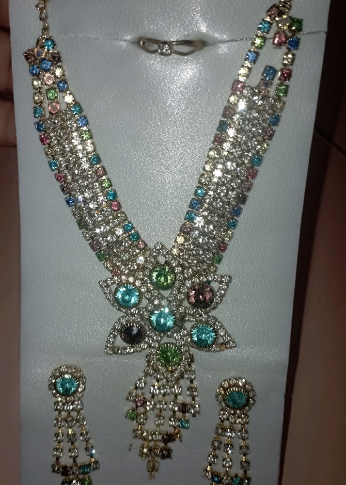 Necklace Set