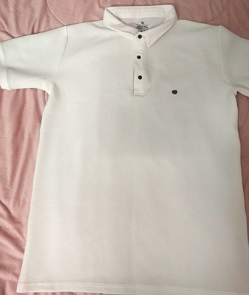 Men White Collar Shirt