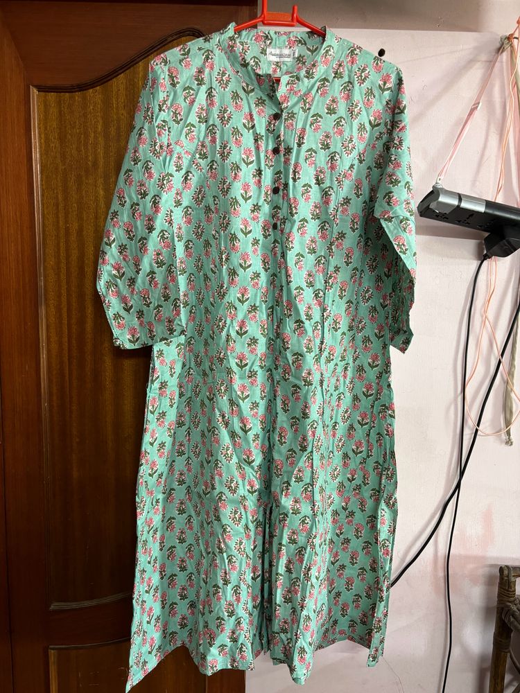 Cotton Kurti With Front Openable Buttons