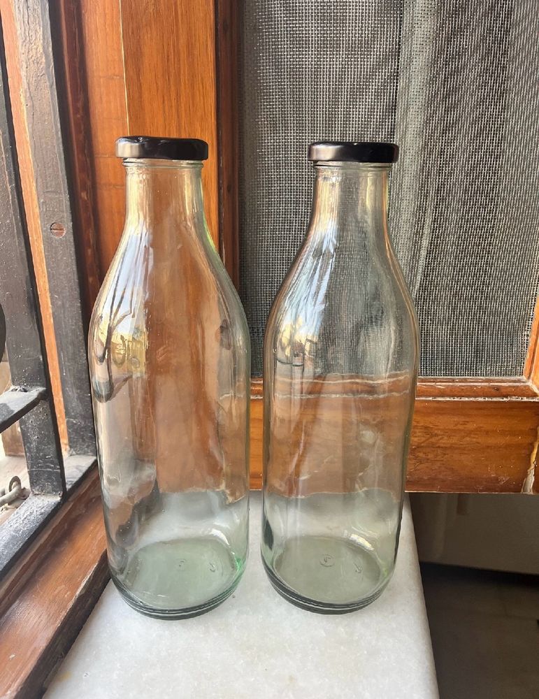 2 Pcs Glass Bottle Plain