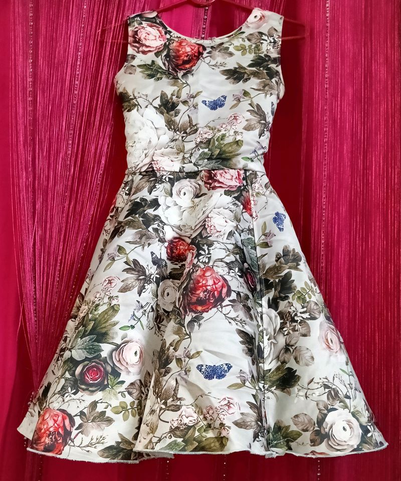 Price Drop Alert! Cute Floral Frock 💖