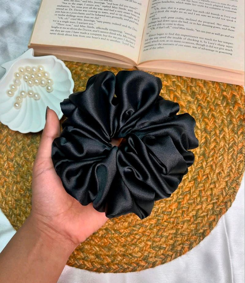 Xxl Satin Scrunchie