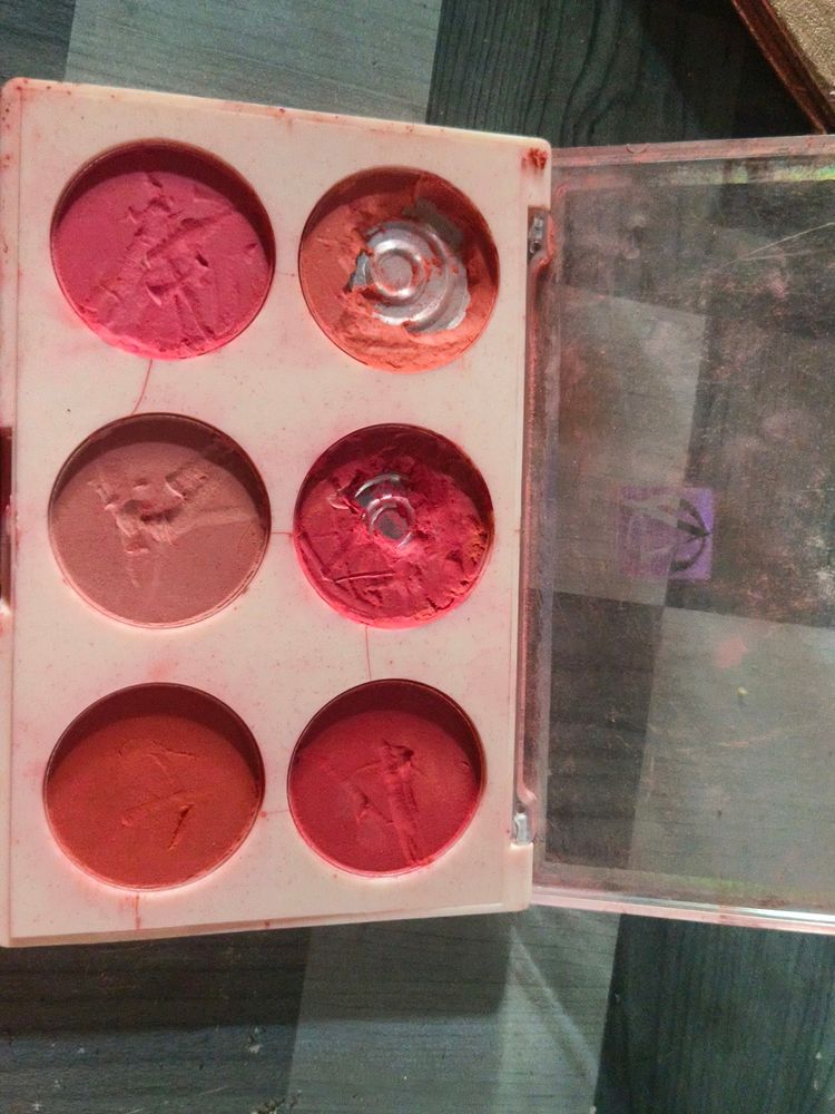 Blush Pallet