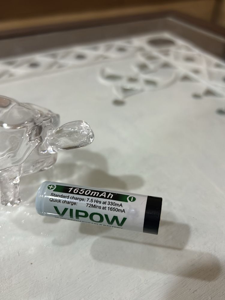 Vipow 1650 mah Rechargable Cell