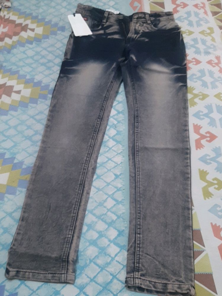 New Jean's With Tag (Not Original)