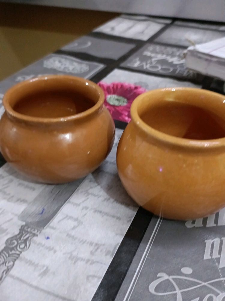 Beautiful Showpiece Matka Pot