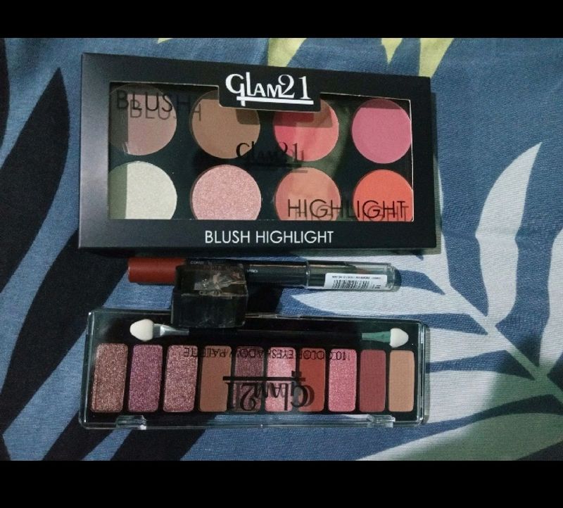 🎆 Sale🎆 Glam21 Eyeshade Pallet, Blush And Lipstick