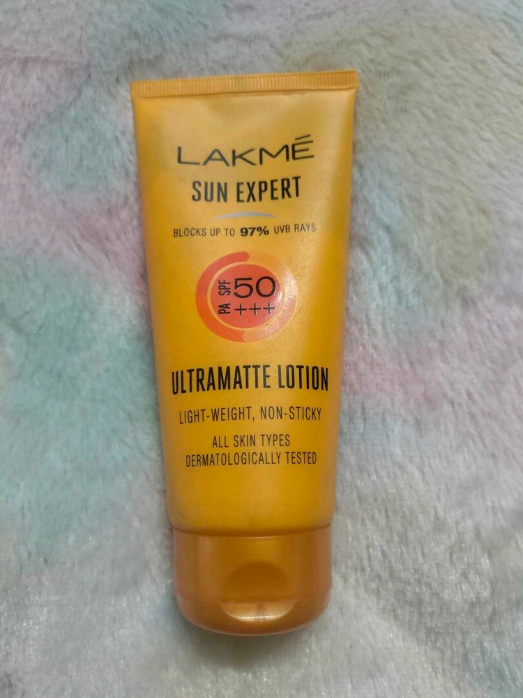 Lakme Sun Expert Spf 50 PA+++ Ultra matte Lotion