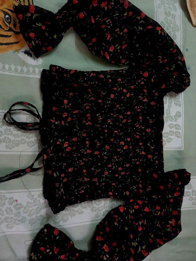 Black Crop Top With Red Flowers Free Size