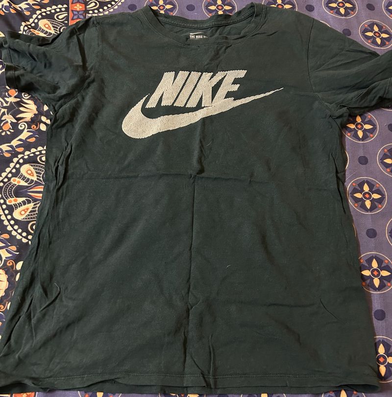 Nike Tshirt